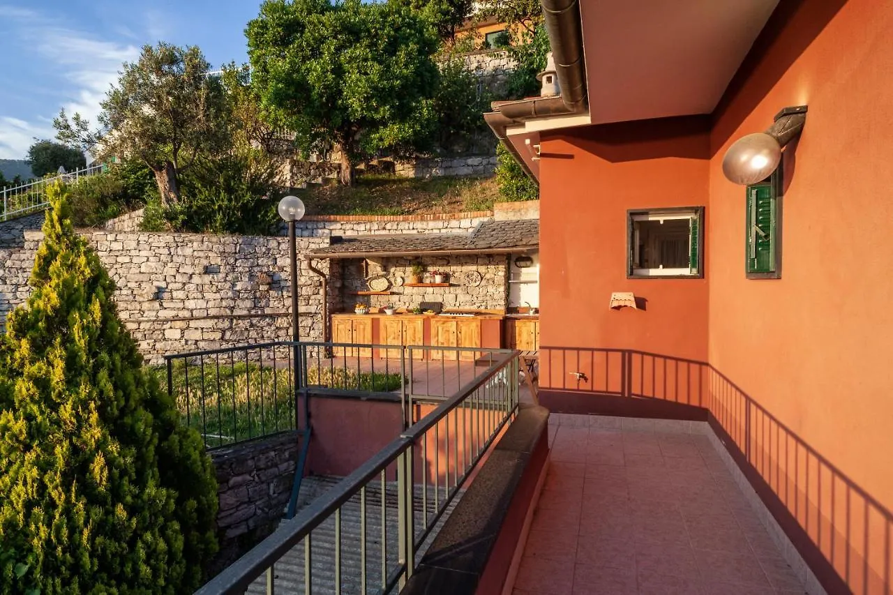 Holiday home Orizzonti Blu! In Villaggio Esclusivo Con Terrazza Cavi di Lavagna