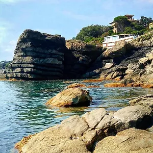 Hotel La Scogliera, Cavi di Lavagna